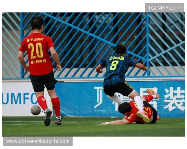 亚运会足球赛激战正酣，多支劲旅晋级淘汰赛阶段