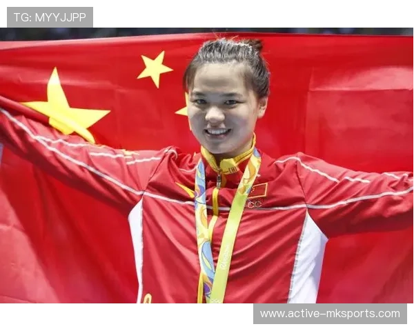 史婧琳世锦赛再夺奖牌，中国游泳队再添荣耀