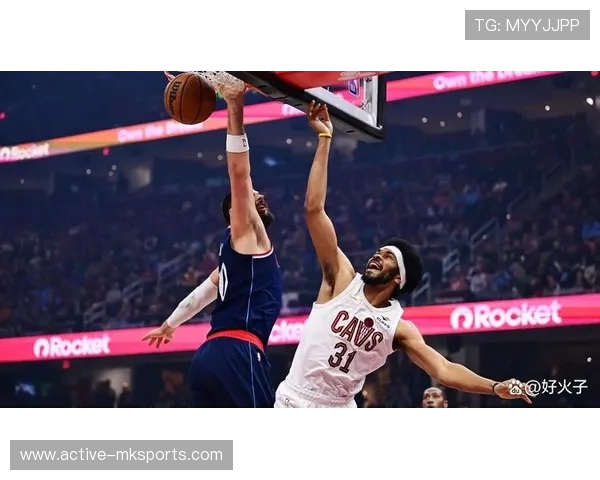 阿伦季后赛强势爆发，带领球队挺进关键阶段