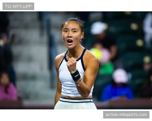 袁悦训练完直接啃鸡腿？这自律和放纵切换也太丝滑了